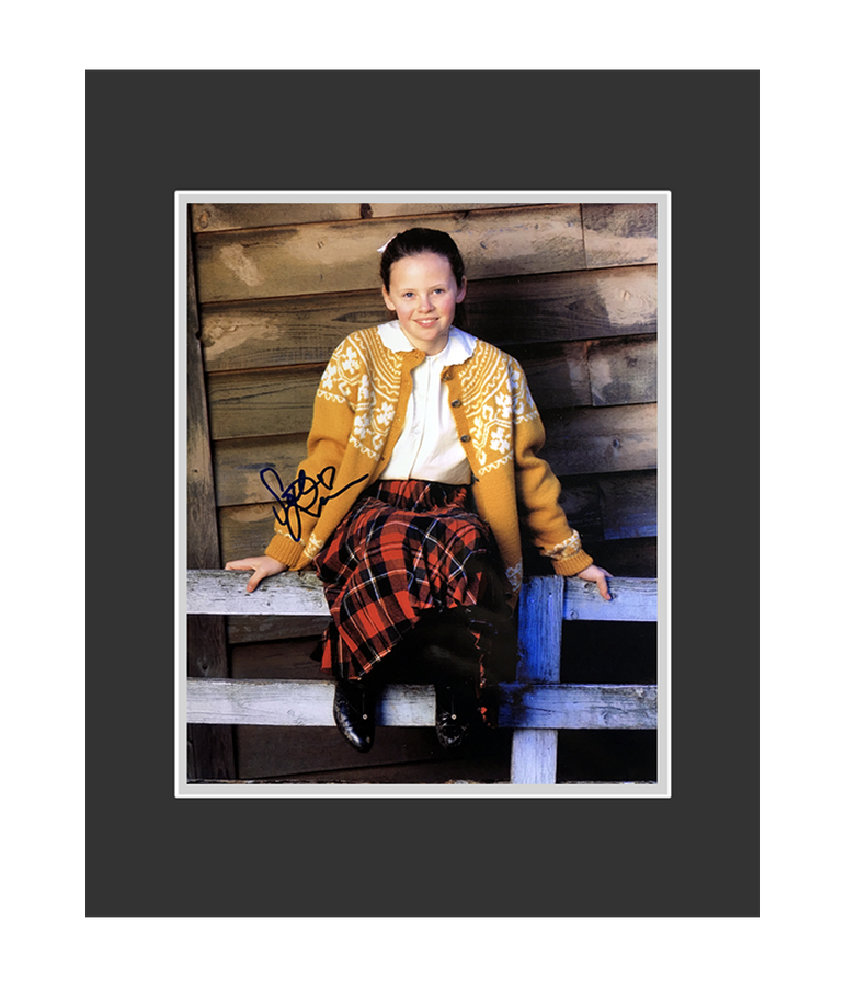 Sarah Ramos | Autographed 8x10 Photo