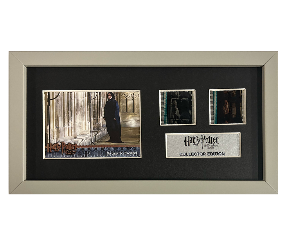 Harry Potter & the Half Blood Prince |  2 Cell with Original Trading Card Display
