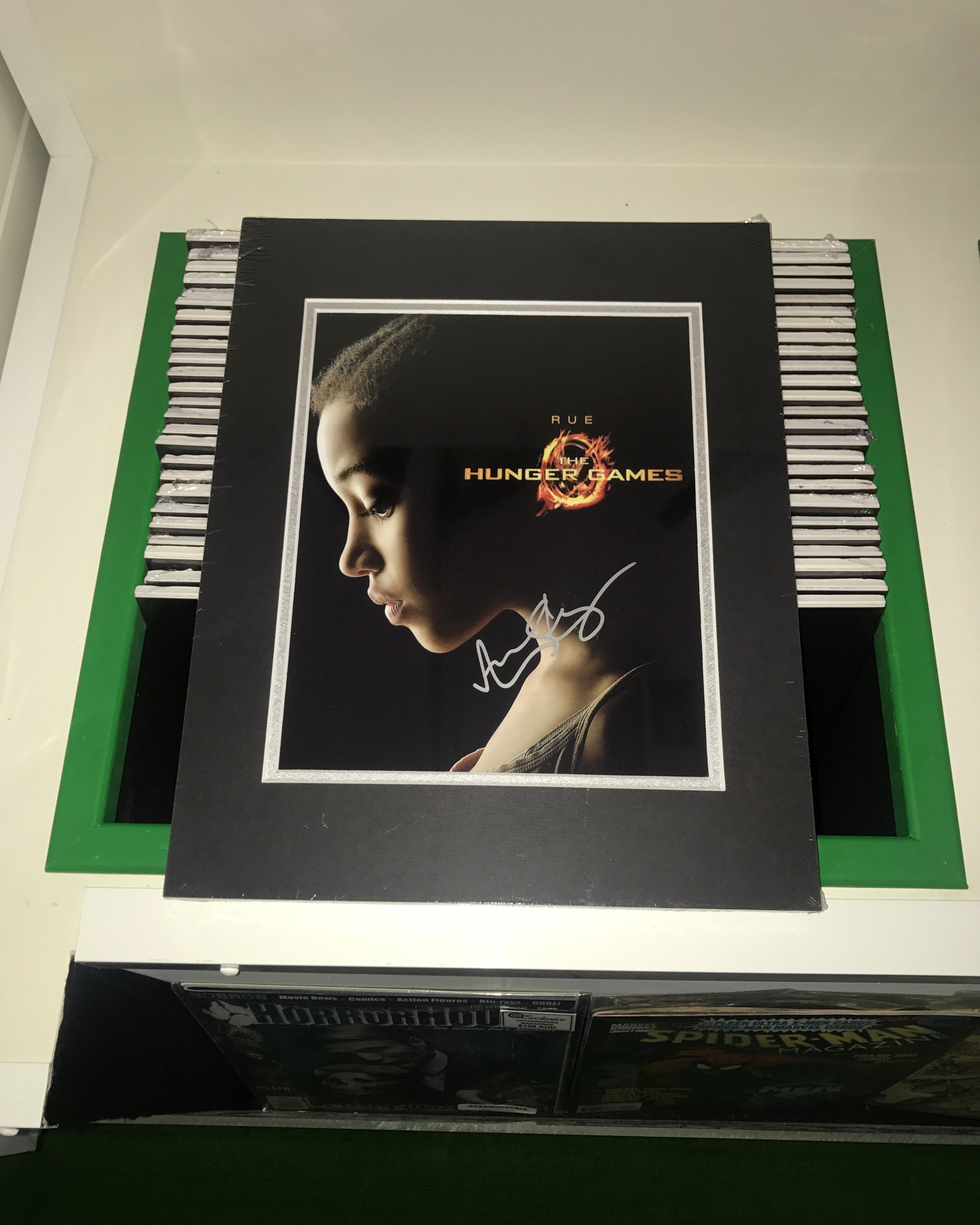 Amanda Stengler Autograph | The Hunger Games