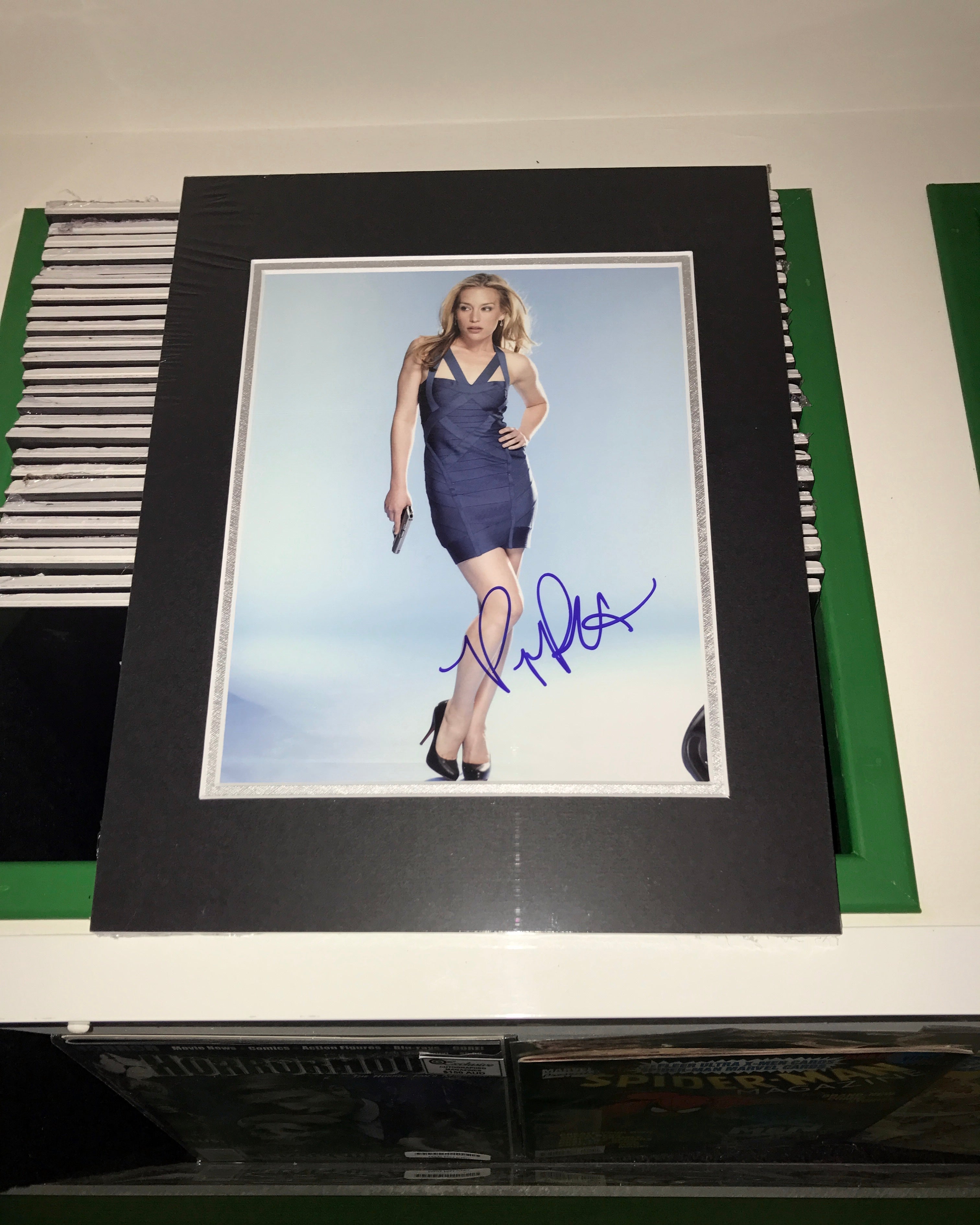 Piper Perabo Autograph | Covert Affairs