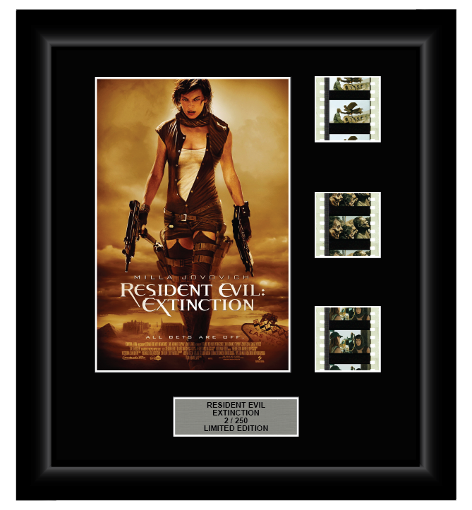 Resident Evil: Extinction (2007) - 3 Cell Display