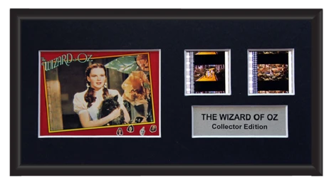 Wizard of Oz, The (1939) | 2 Cell with Original Trading Card Display